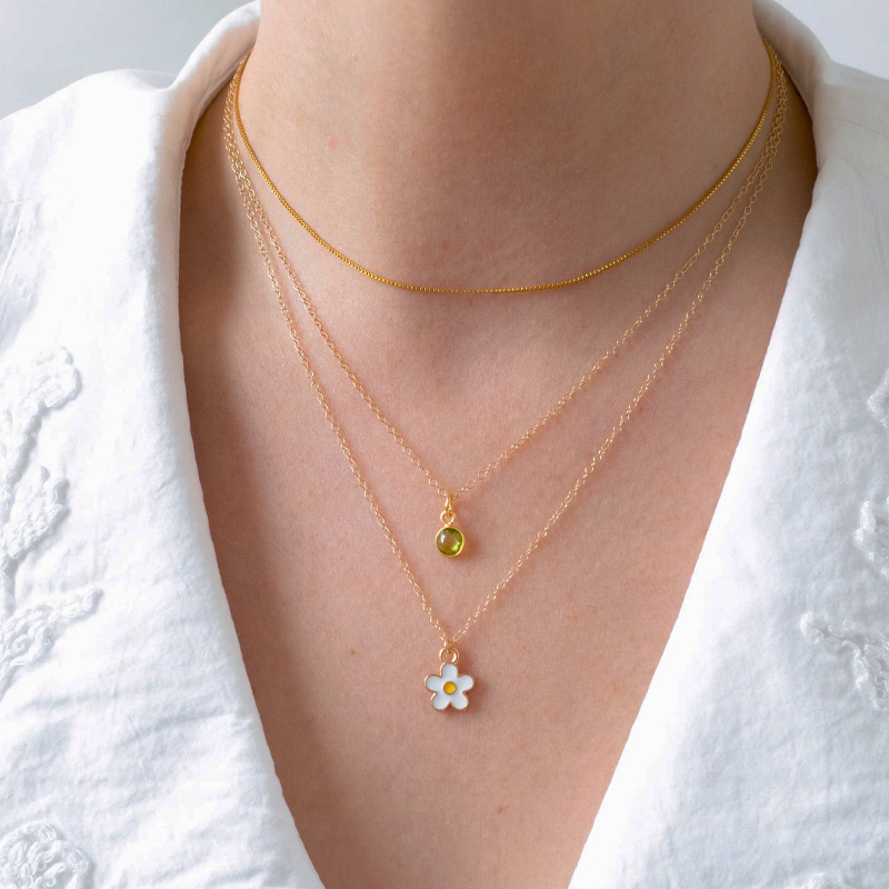 minimal jewellery
